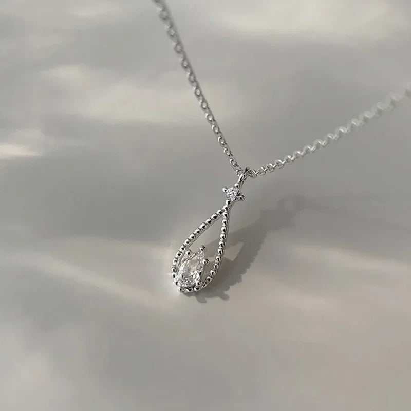 New Women 925 Sterling Silver Jewelry Zircon Fine Round Pendant Necklace Fashion Rhinestone Clavicle Chain Neck Birthday Gift