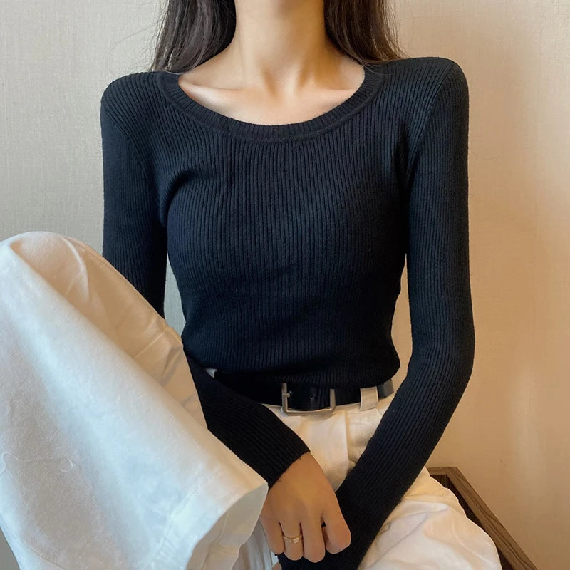 2025 New-coming Autumn Winter Tops O-Neck Pullovers Sweaters Primer shirt long sleeve Short Korean Slim-fit tight sweater