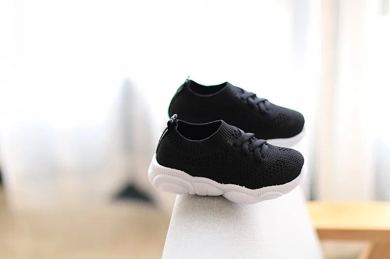 Kids Shoes Antislip Soft Bottom Baby Sneaker Casual Flat Sneakers Shoes Children size Girls Boys Sports Shoes