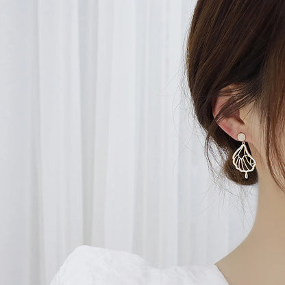 JUWANG Luxury Plated 14K Real Gold Leaves Earring Delicate Micro Inlaid Cubic Zircon CZ Stud Earrings Wedding Jewelry Pendant