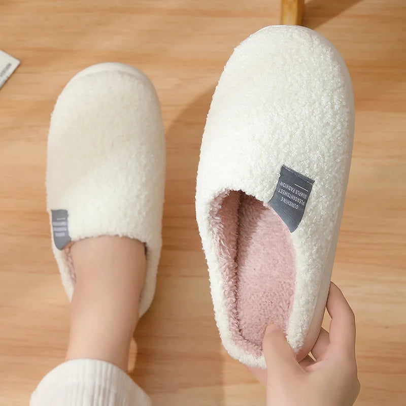 House Slippers Fashion Winter Fashion Women Short Plush Keep Warm Slip on Slippers Casual Plus Size Men Couples Indoor Shoes