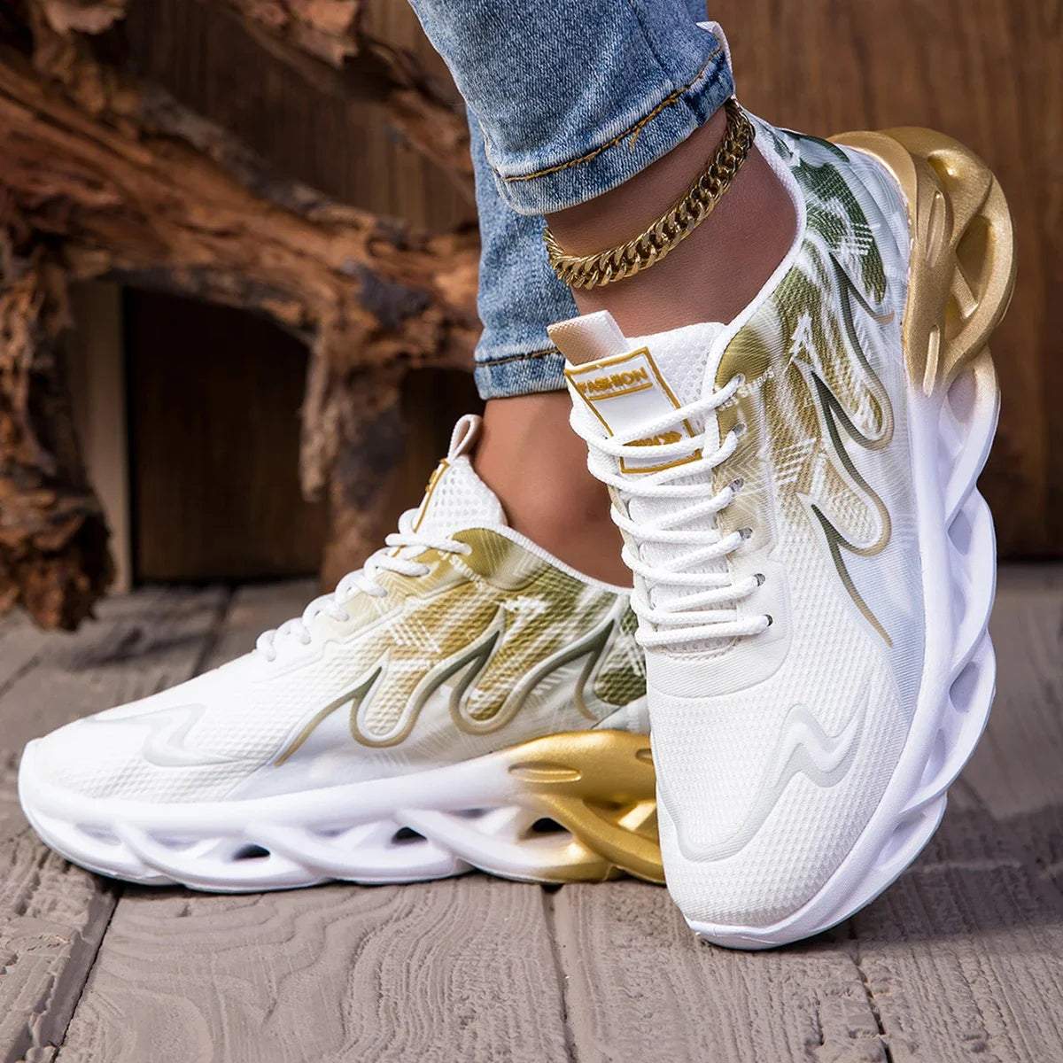 Unisex Running Shoes Women Men Lightweight Mesh Breathable Comfortable Flat Soft Tennis Shoes Summer Lace-up Sneakers Woman