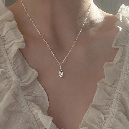 New Women 925 Sterling Silver Jewelry Zircon Fine Round Pendant Necklace Fashion Rhinestone Clavicle Chain Neck Birthday Gift