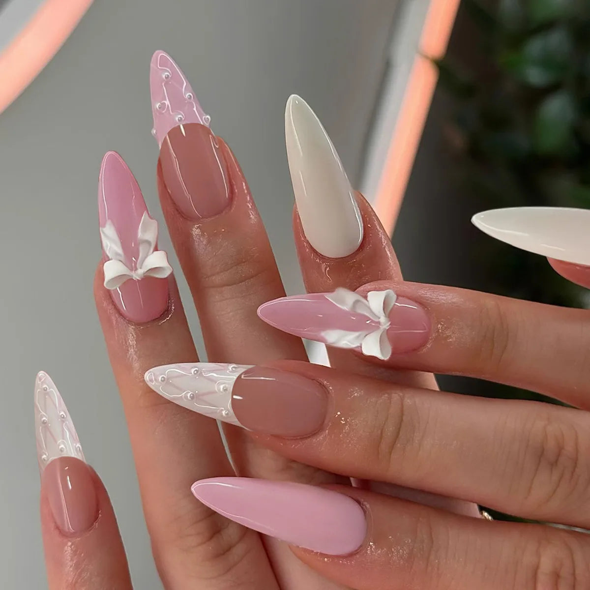 Nude Pink Almond Fake Nails Women Simple Charm Manicure Full Cover Press on Nails Bowknot Printed Detachable False Nails 24Pcs