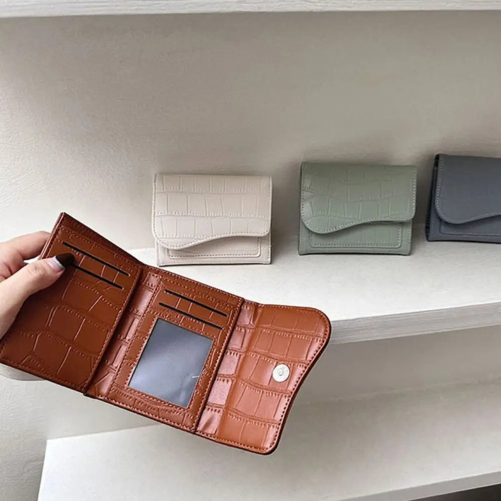 Women Mini Wallet Purse Female Short PU Leather Purse Solid Color Lightweight Fashion Multiple Card Positions for Student