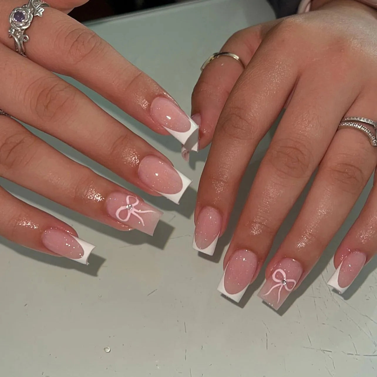 Nude Pink Almond Fake Nails Women Simple Charm Manicure Full Cover Press on Nails Bowknot Printed Detachable False Nails 24Pcs