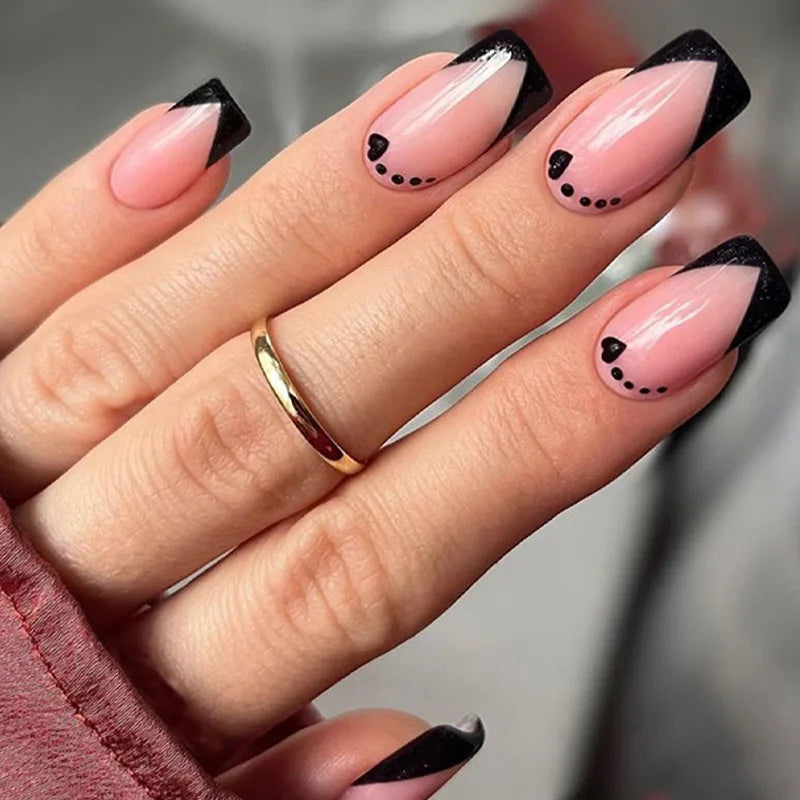 24Pcs Leopard Print Fake Nails Artificial Finished Press on Short Ballet White Fake Nail Wearable Full Cover Nail Art Tips