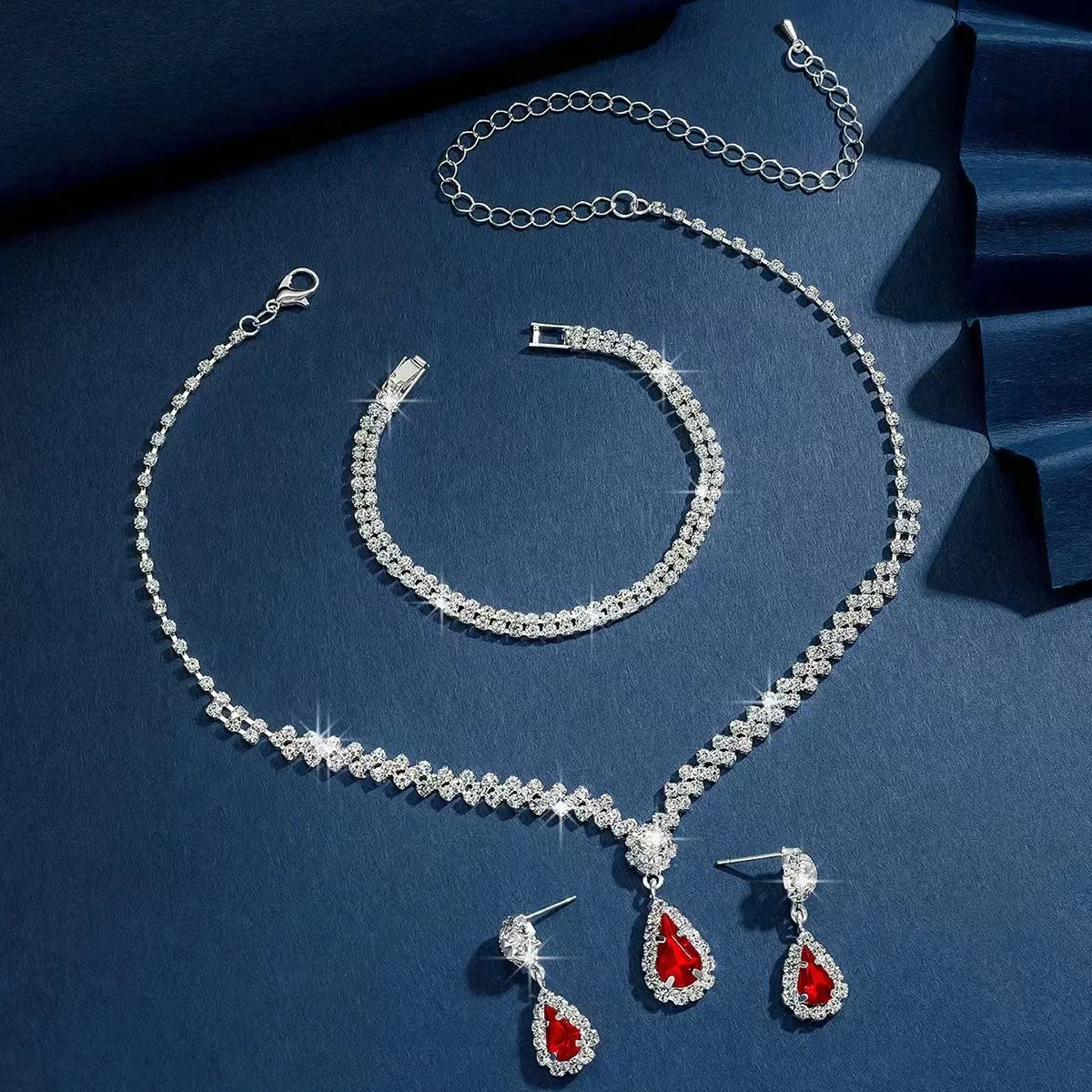 Wedding Jewelry Set for Women, Earrings, Necklace, Bracelet, Three-Piece Bridal Jewelry Set, Luxurious and High-End Accessories