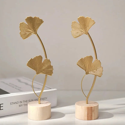 1pc Golden Ginkgo Leaf Feather Metal Model Figurines Manual Desktop Crafts Ornaments Photo Props Statues Sculptures Home Decor