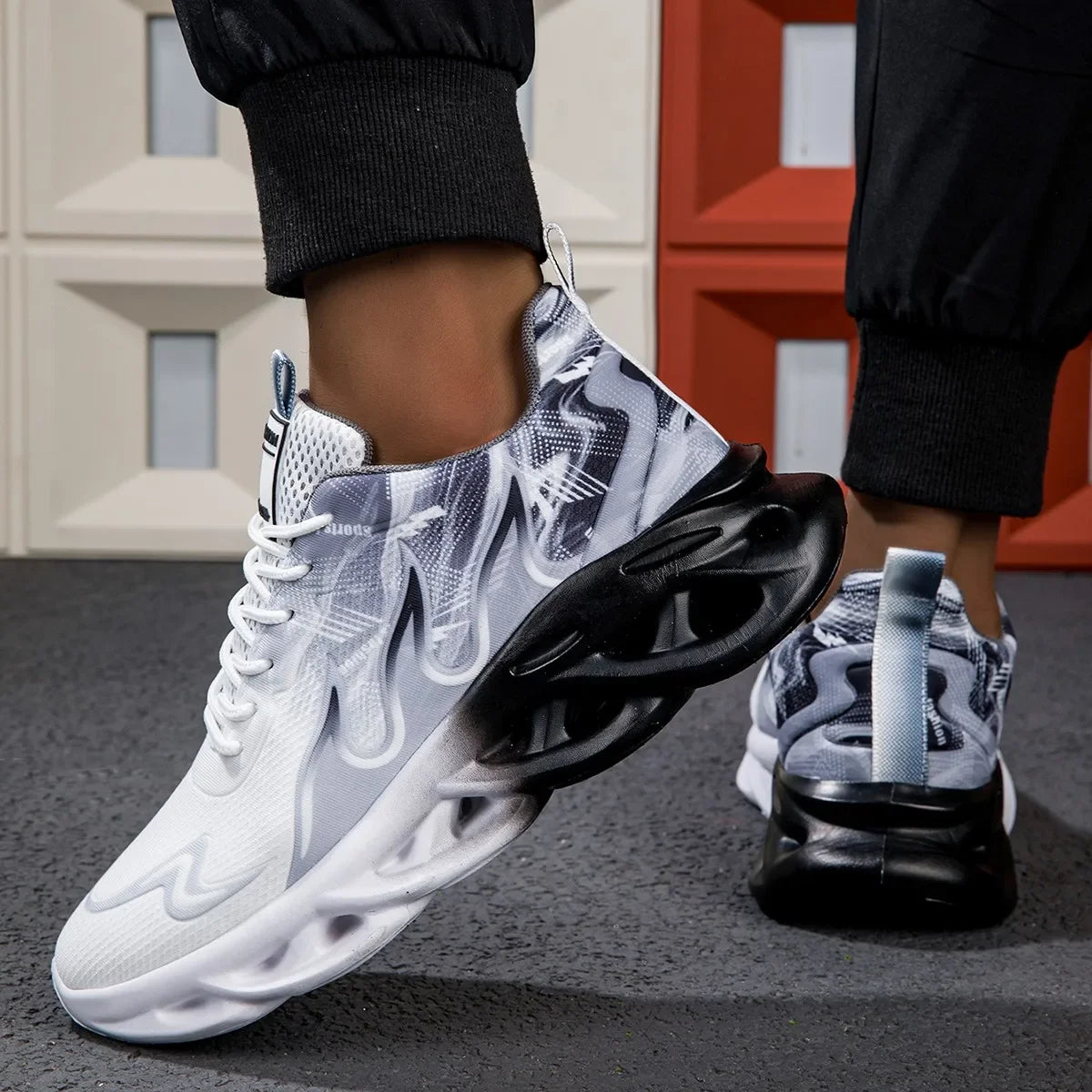 Unisex Running Shoes Women Men Lightweight Mesh Breathable Comfortable Flat Soft Tennis Shoes Summer Lace-up Sneakers Woman