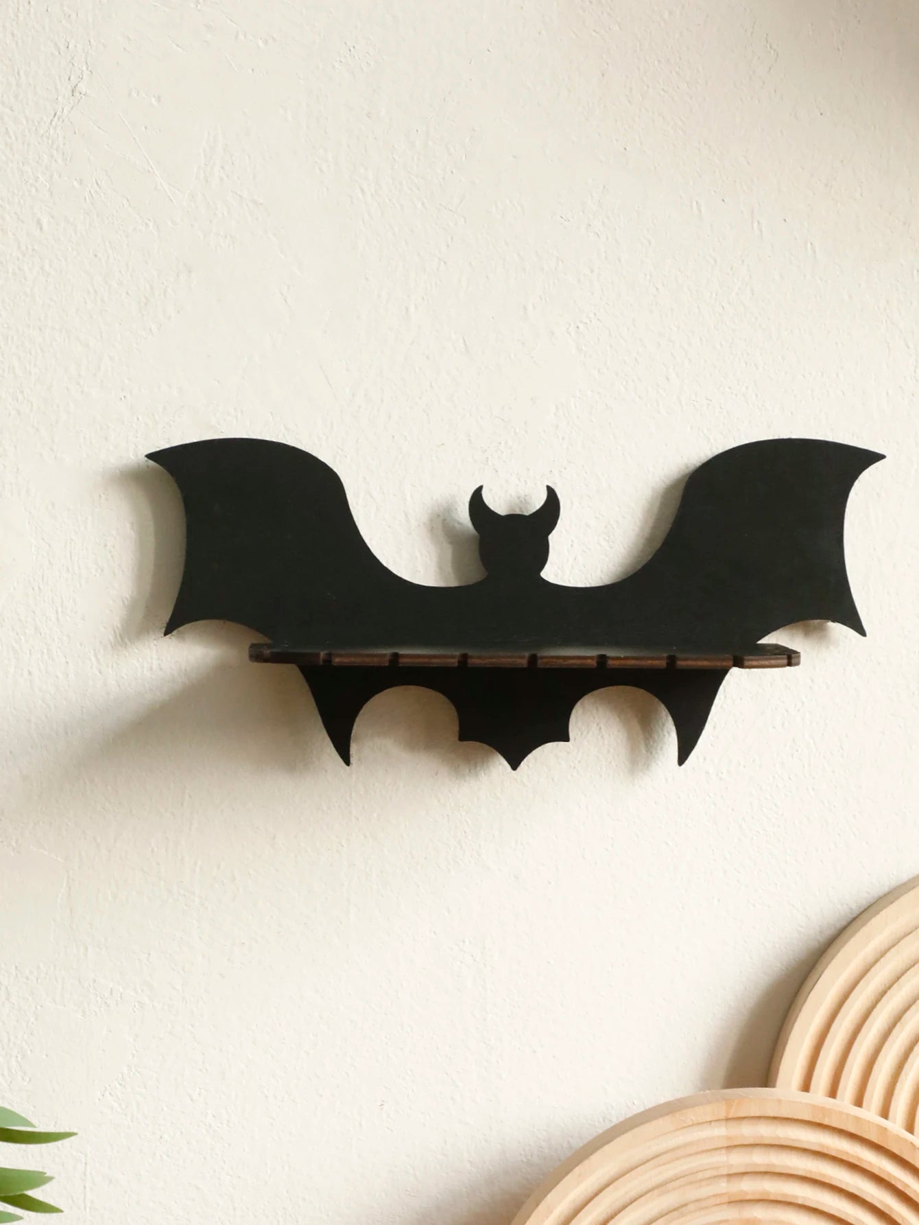 Wooden Shelf Gothic Bat Wall Hanging Decor Black Floating Shelves Display Stand Crystal Holder Witch Home Decor Halloween Decor