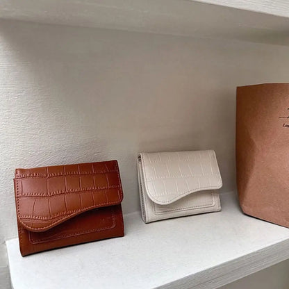 Women Mini Wallet Purse Female Short PU Leather Purse Solid Color Lightweight Fashion Multiple Card Positions for Student