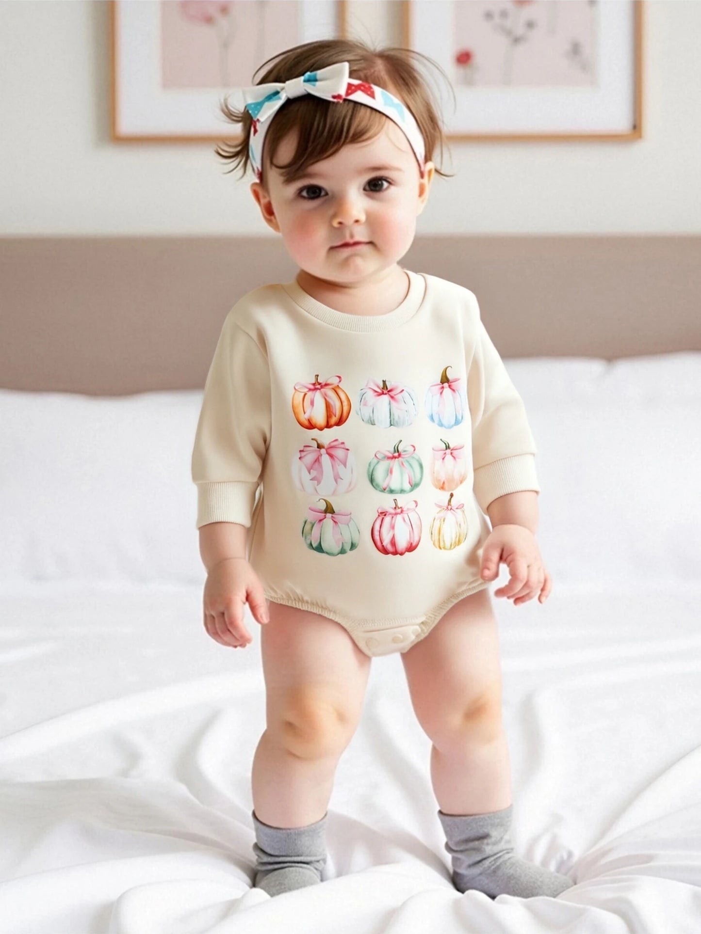 Infant Girls Jumpsuit Short Sleeve Round Neck Ghost Print Playsuit Toddler Halloween Outfit with Ruffles and Bow