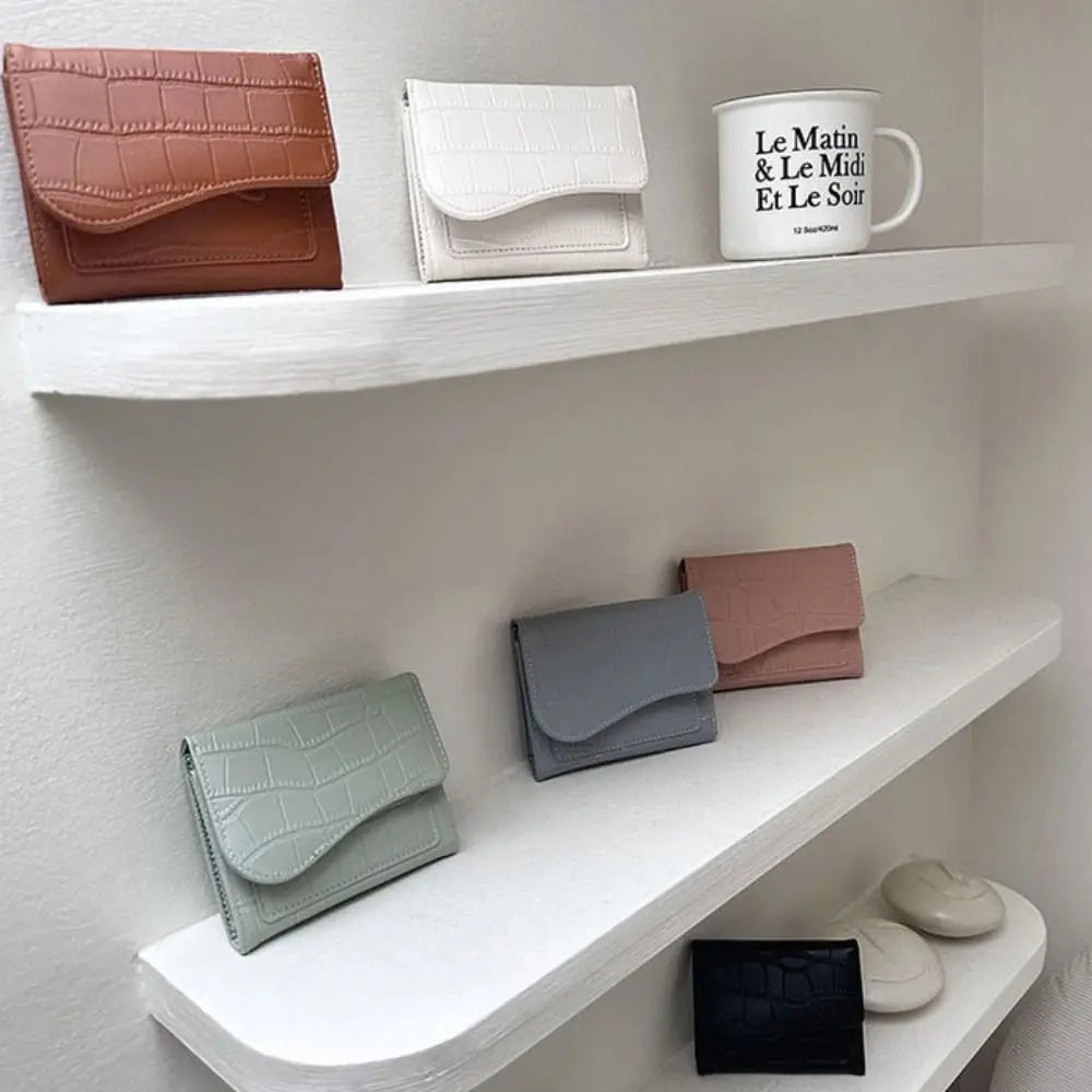 Women Mini Wallet Purse Female Short PU Leather Purse Solid Color Lightweight Fashion Multiple Card Positions for Student