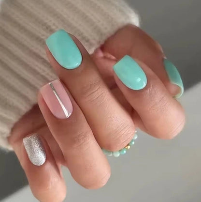 24Pcs Leopard Print Fake Nails Artificial Finished Press on Short Ballet White Fake Nail Wearable Full Cover Nail Art Tips