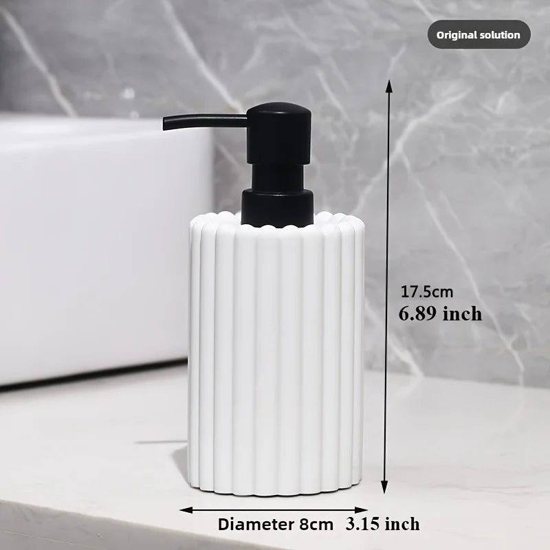 Bathroom accessories and toiletries include lotion bottles, swab boxes and trays, which are available in a variety of colors.