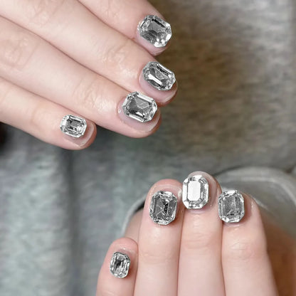 24Pcs Leopard Print Fake Nails Artificial Finished Press on Short Ballet White Fake Nail Wearable Full Cover Nail Art Tips